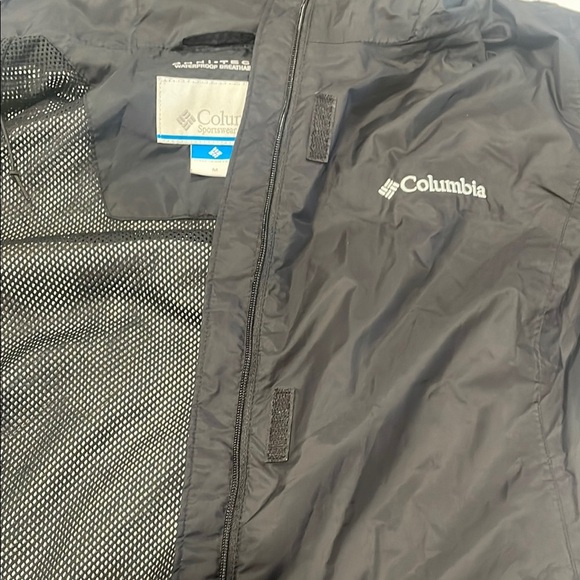 Columbia Women’s Hooded Jacket - Picture 11 of 12